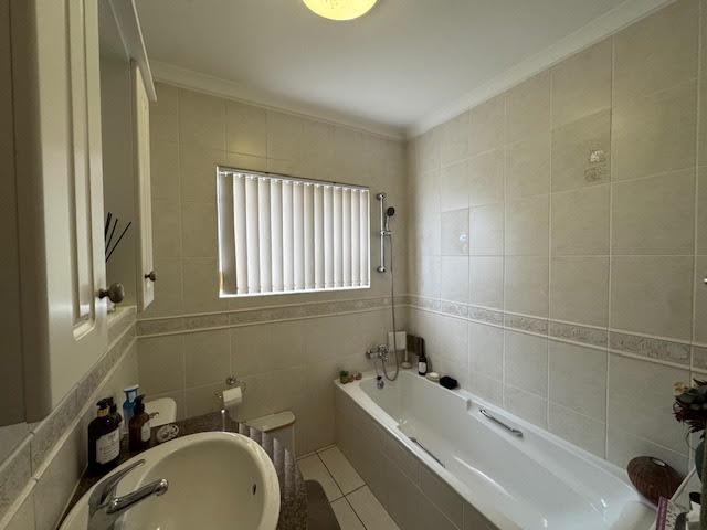 2 Bedroom Property for Sale in Sonstraal Western Cape